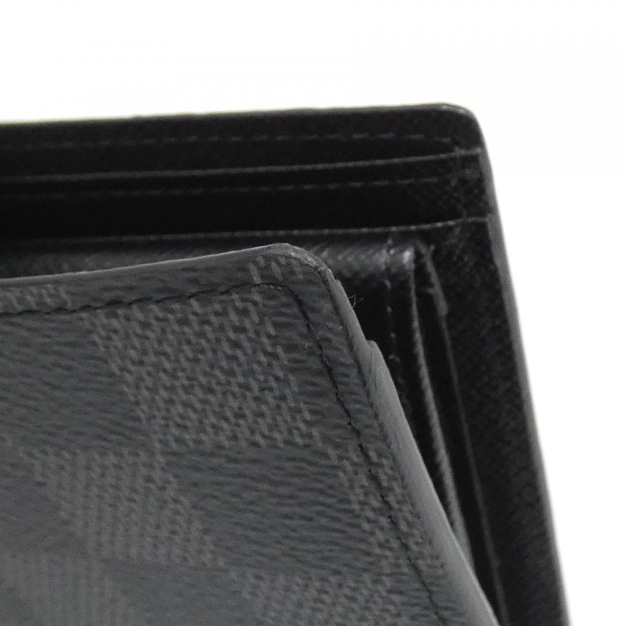 ルイヴィトン ダミエ グラフィット ポルトフォイユ マルコ N62664 財布