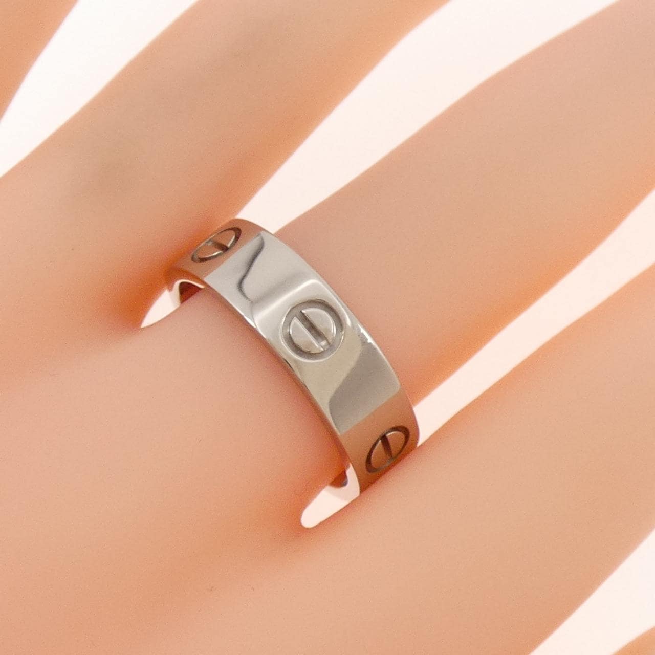 カルティエ ラブ  リング