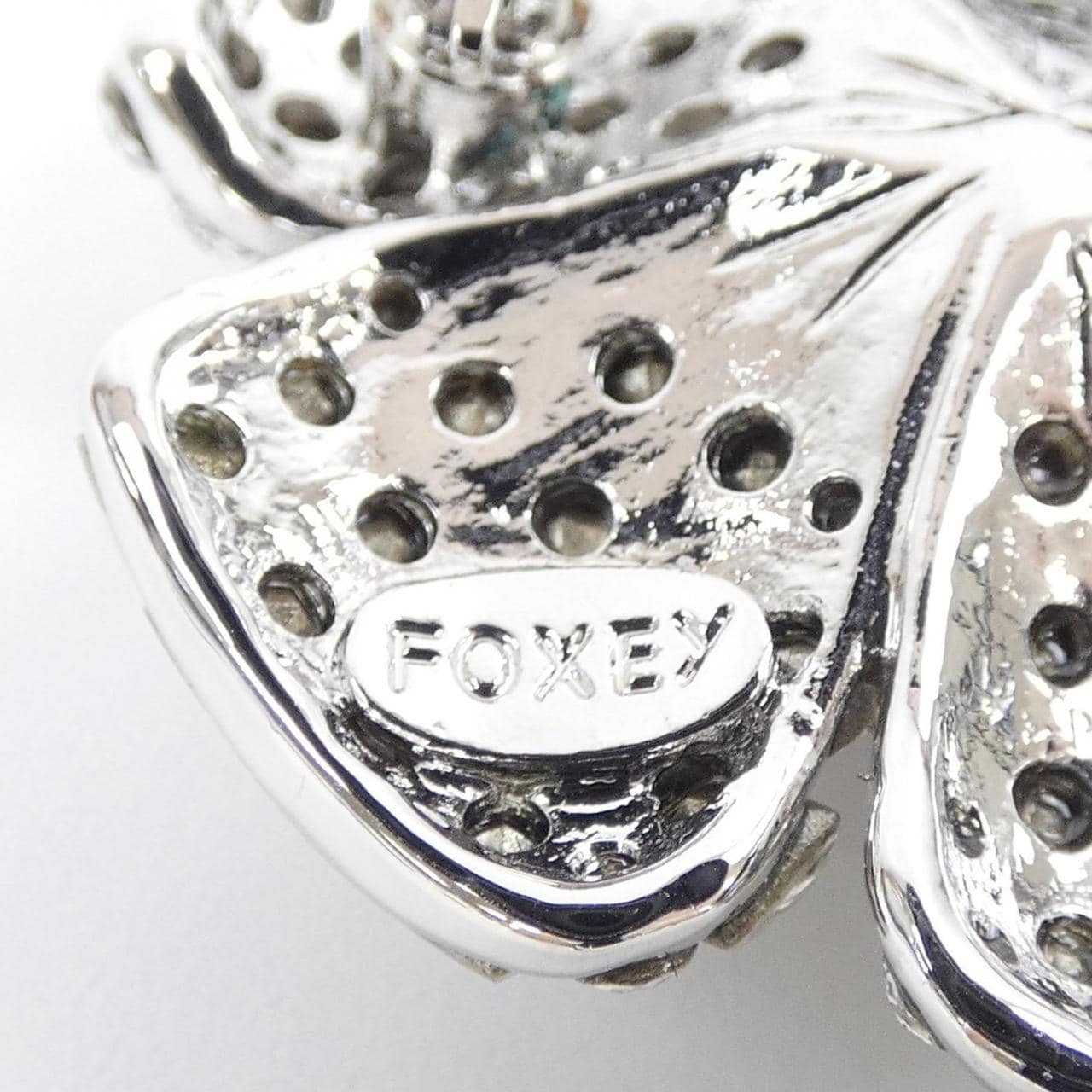 フォクシー FOXEY 26645 ブローチ