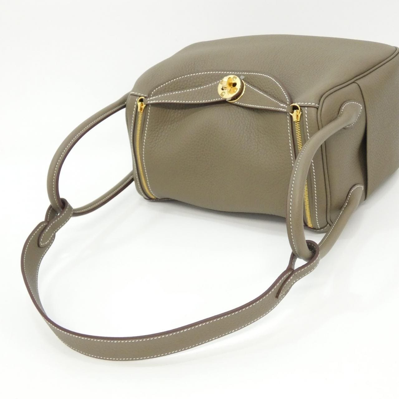 【未使用品】エルメス リンディ 26cm 073428CC ショルダーバッグ