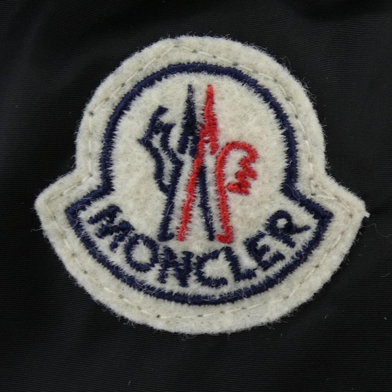 モンクレール MONCLER CHARPAL ダウンコート