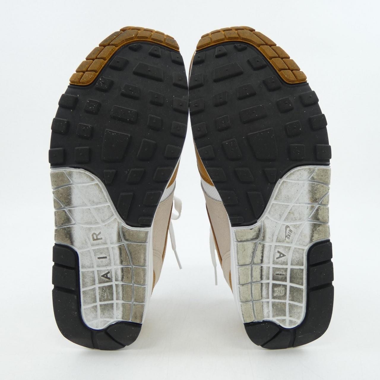 ナイキ NIKE DZ4549-110 スニーカー