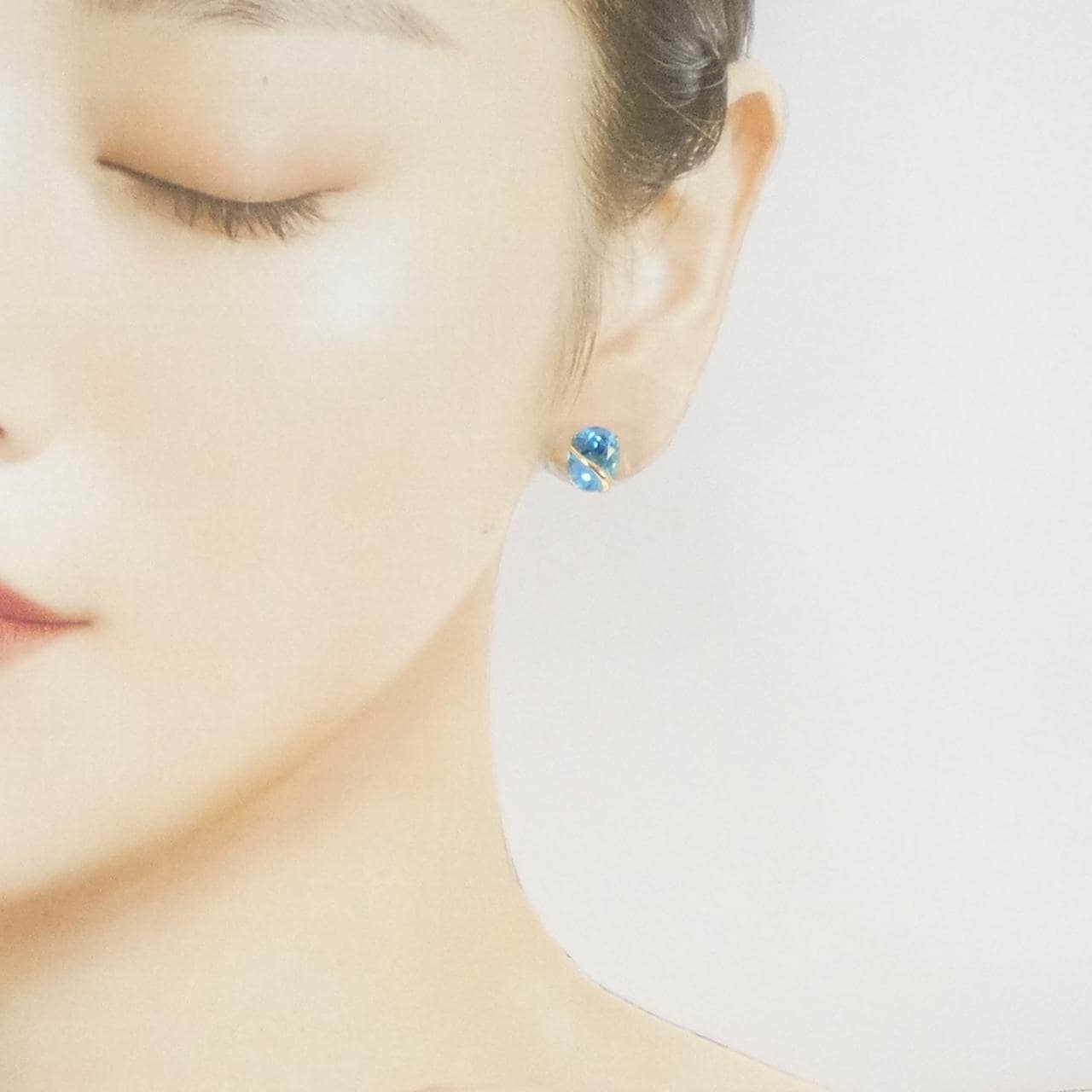 K18YG ブルートパーズ ピアス