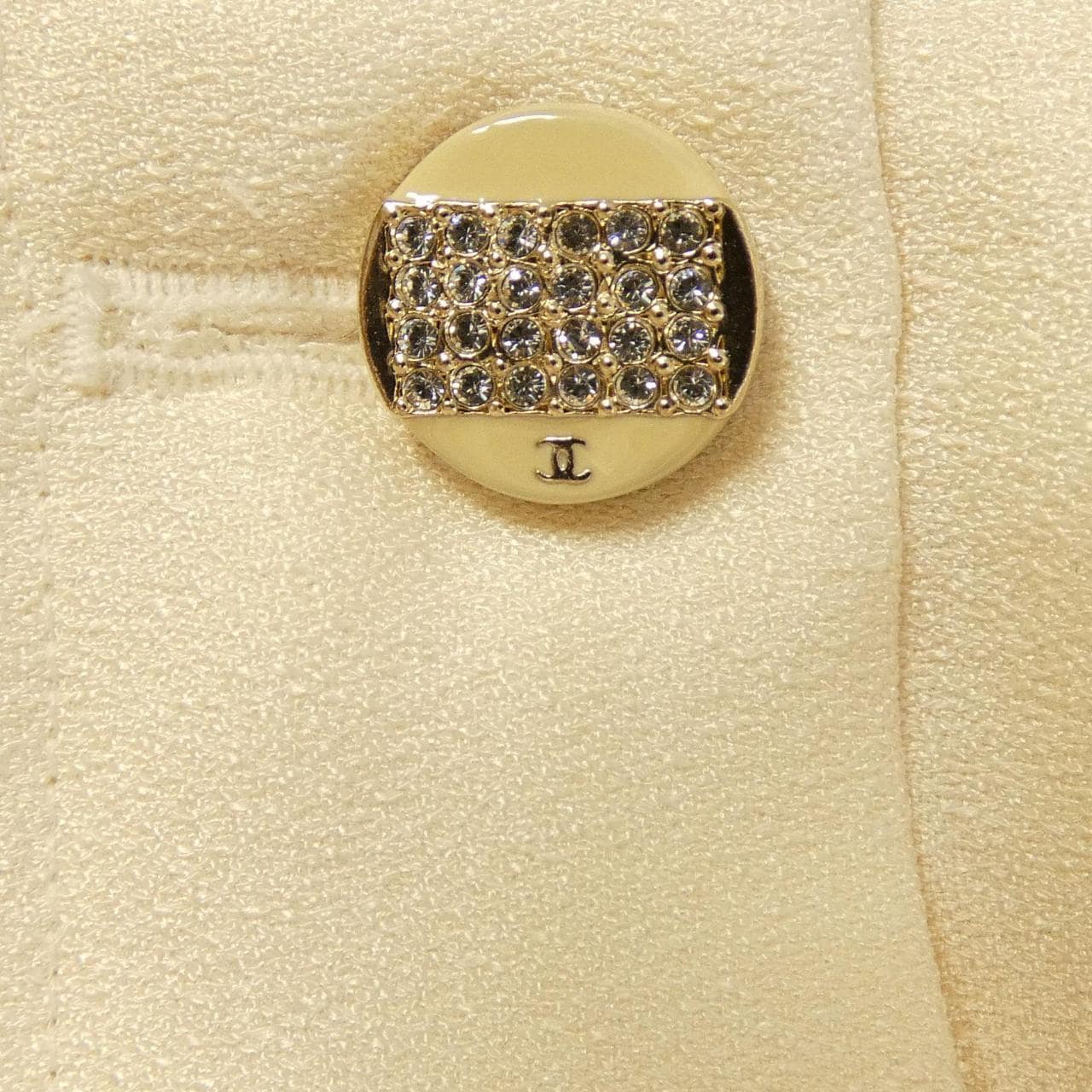 シャネル CHANEL P42712V31200 12C ショートパンツ