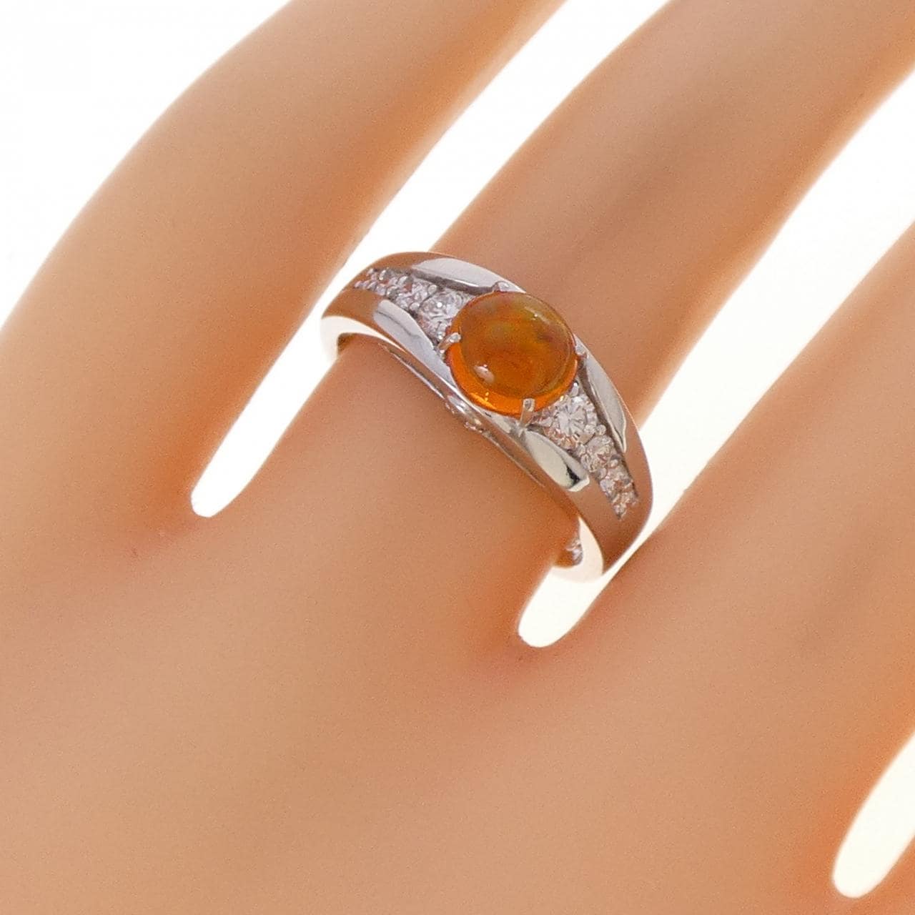PT900 オパール リング 0.74CT