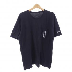 クロムハーツ CHROME HEARTS 大阪限定 VERTICAL LOGO　SCROLL LABEL 2212-304-0597 Tシャツ