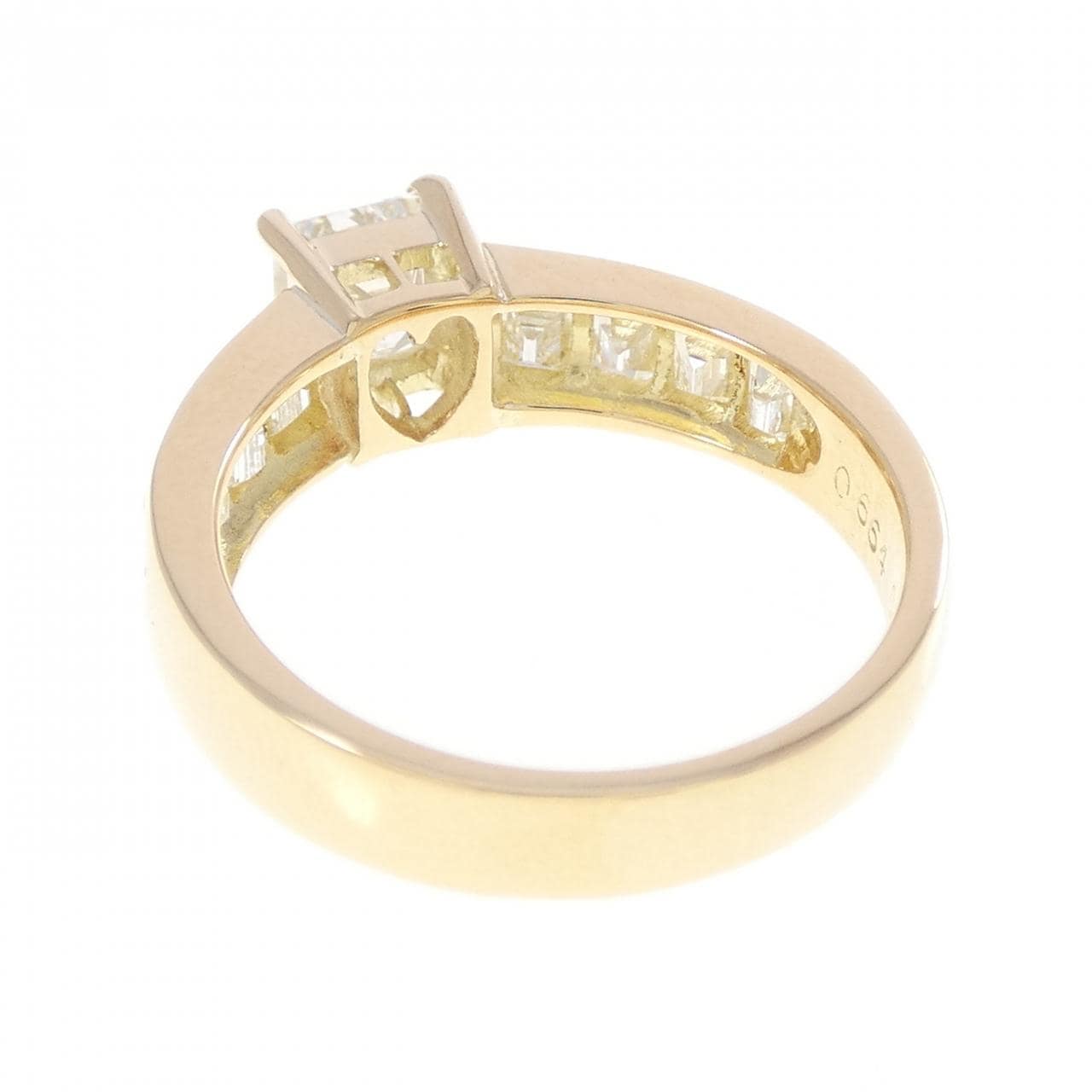 K18YG ダイヤモンド リング 0.664CT