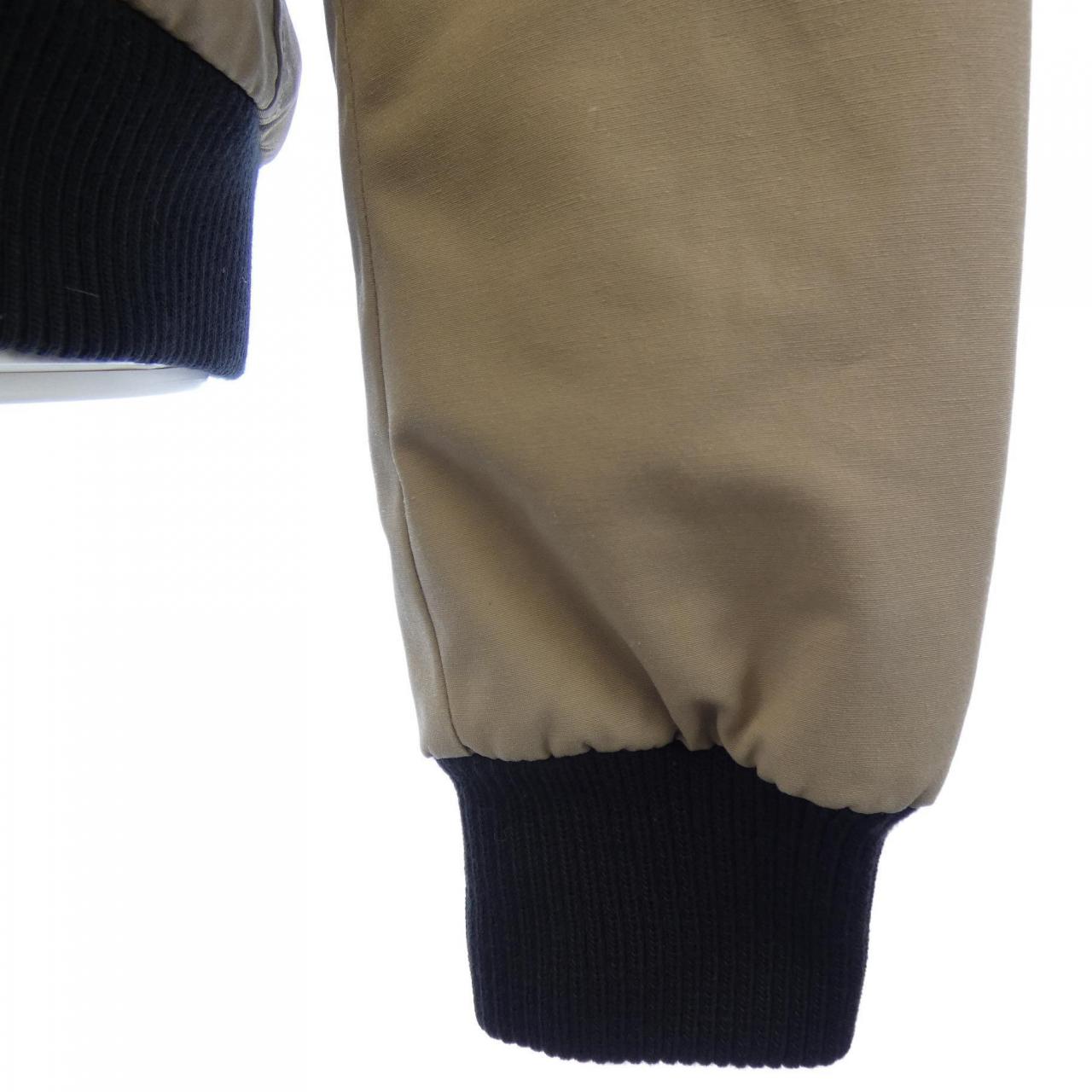 カナダグース CANADA GOOSE 7967JLR LABRADOR ラブラドール ダウンジャケット
