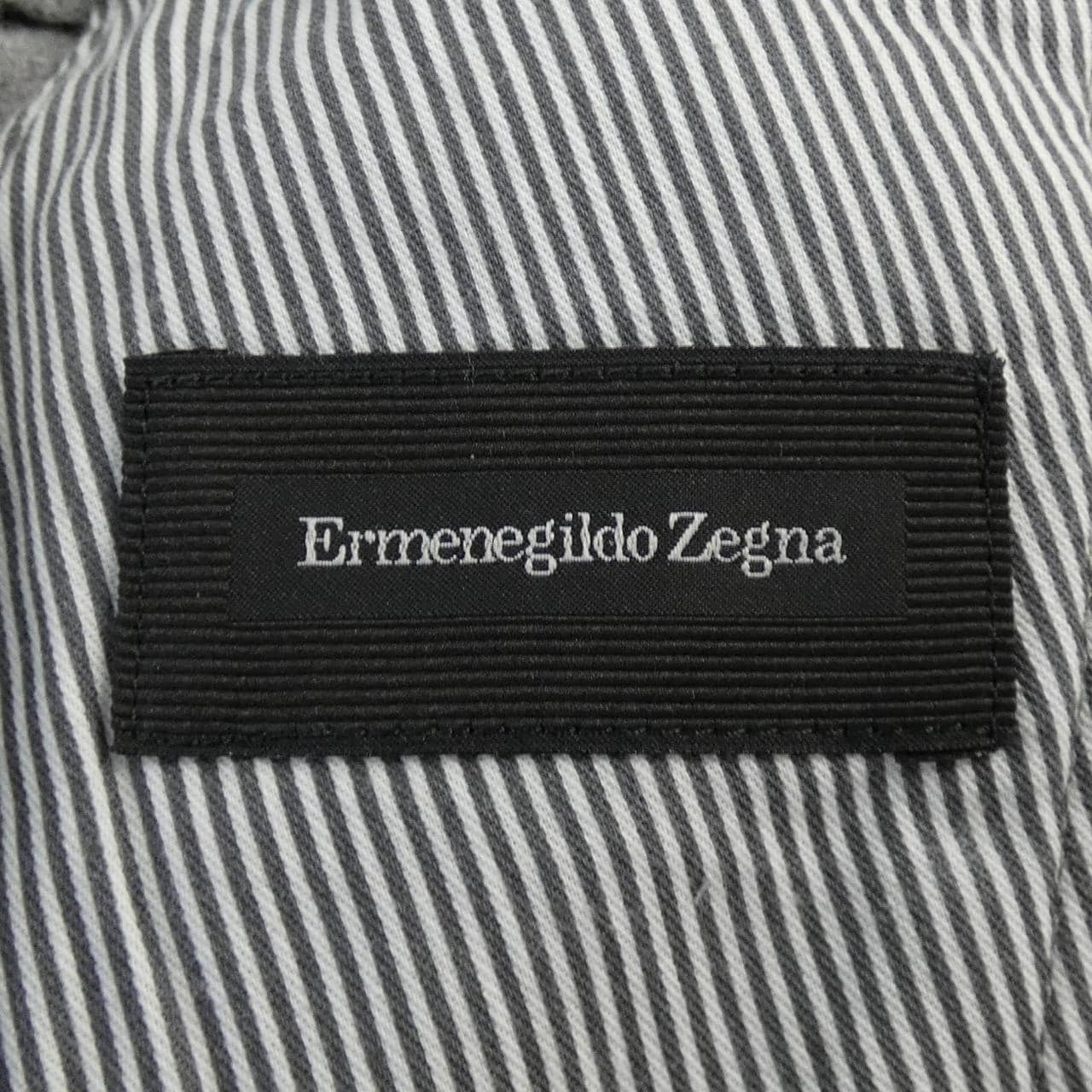 エルメネジルドゼニア Ermenegildo Zegna パンツ