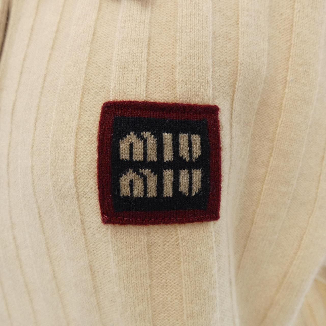 ミュウミュウ MIU MIU MIU MIUロゴパッチ MML878 SOOO 138Q ニット