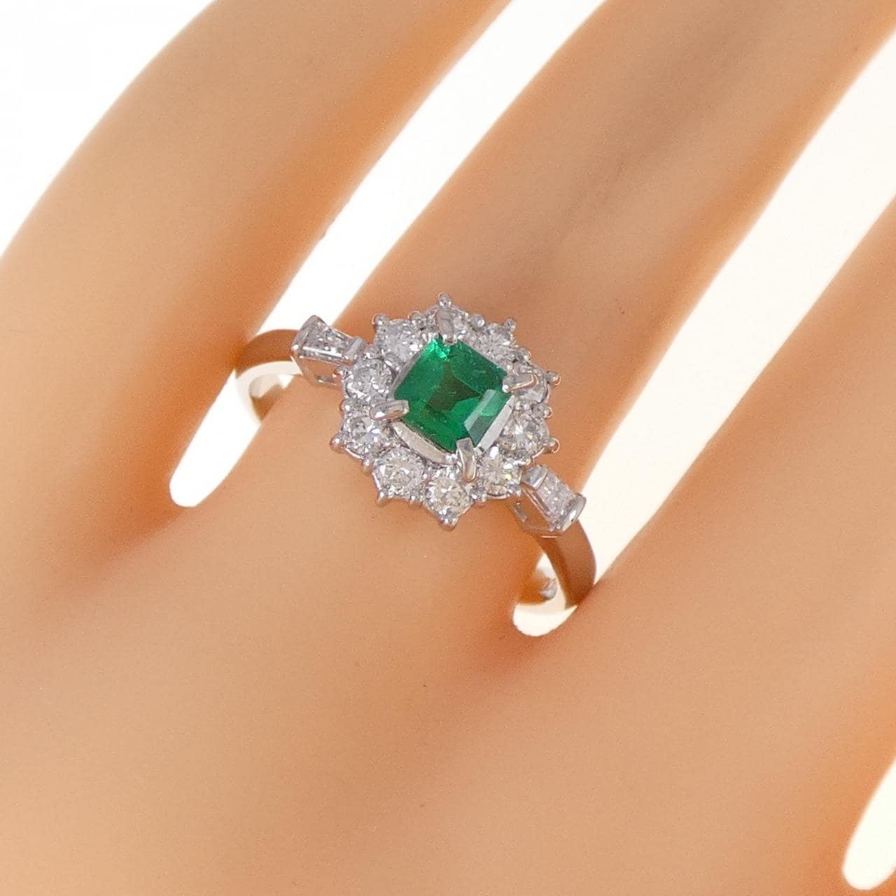 PT900 エメラルド リング 0.407CT