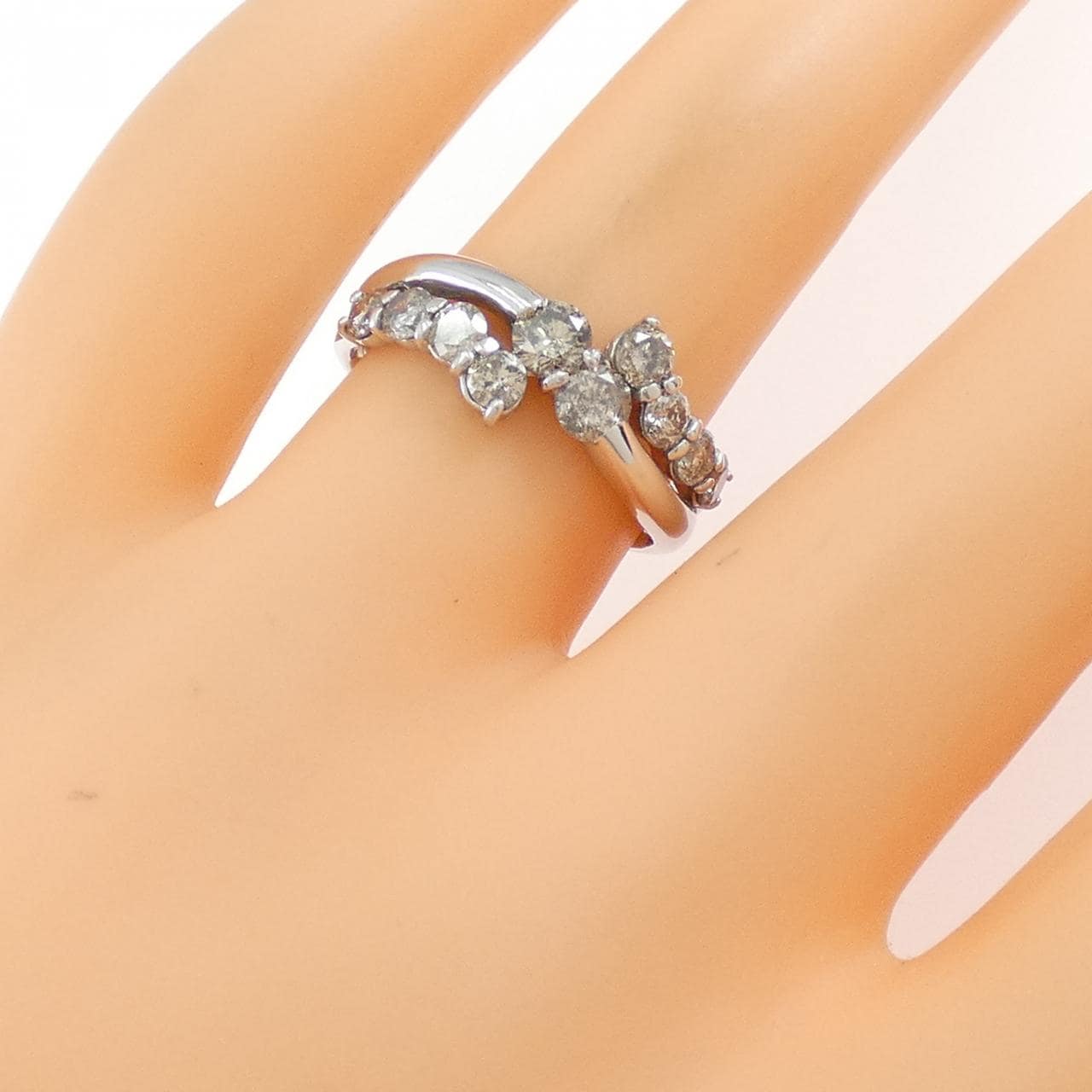 PT900 ダイヤモンド リング 1.00CT