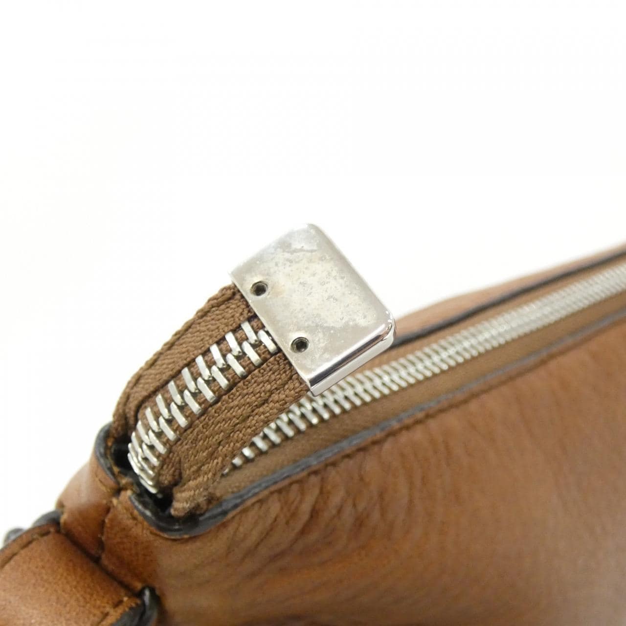 ロエベ ヘリテージ ショルダーバッグ