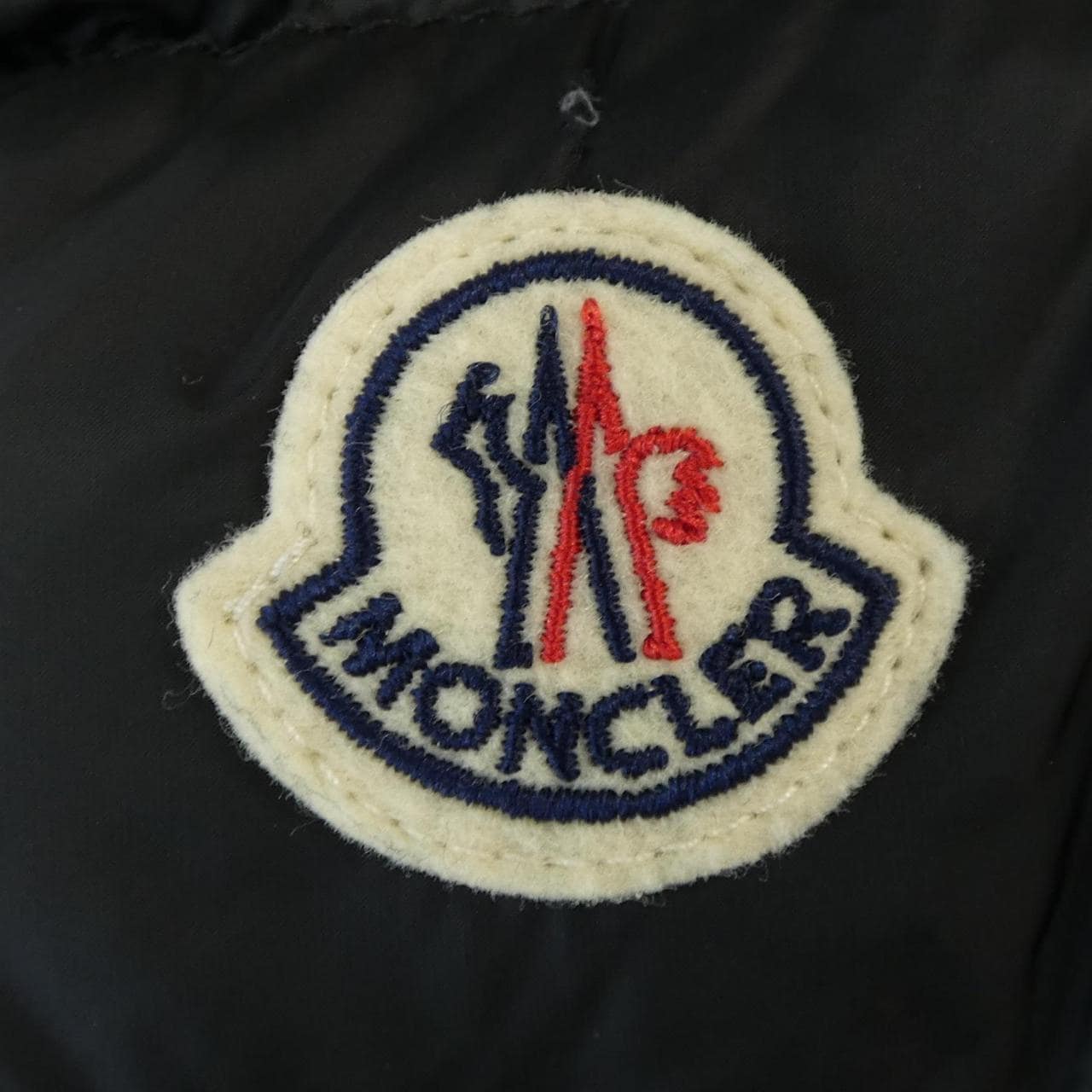 モンクレール MONCLER ダウンコート