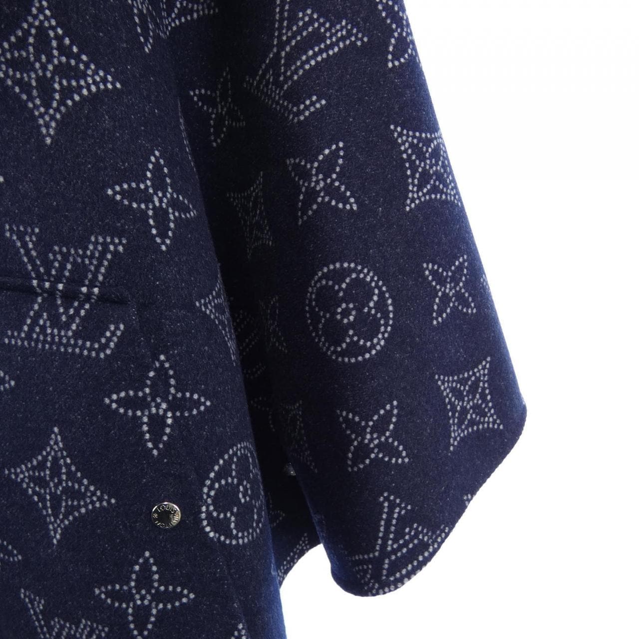 ルイヴィトン LOUIS VUITTON リバーシブルマヒナモノグラム FMCO18J54 ケープ