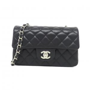 【未使用品】シャネル 69900 ショルダーバッグ