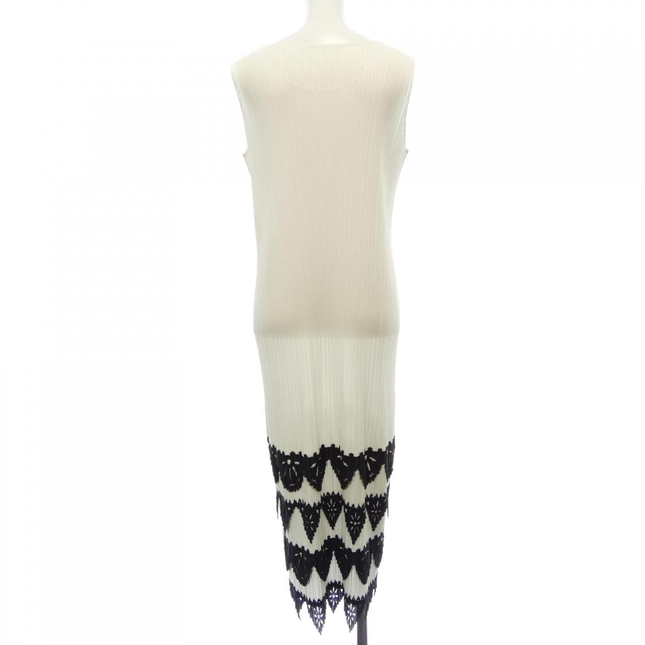 プリーツプリーズ PLEATS PLEASE 2011 カッティグレース PP13-JH613 7566075 ワンピース