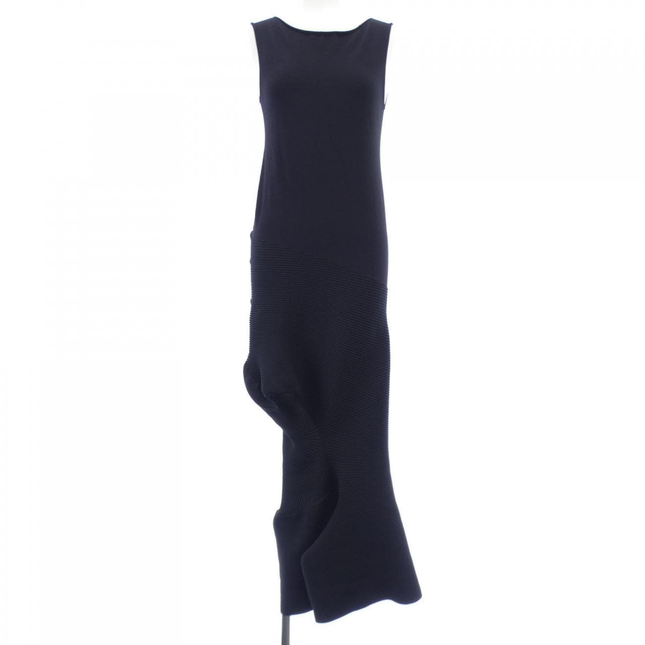 イッセイミヤケ ISSEY MIYAKE ワンピース