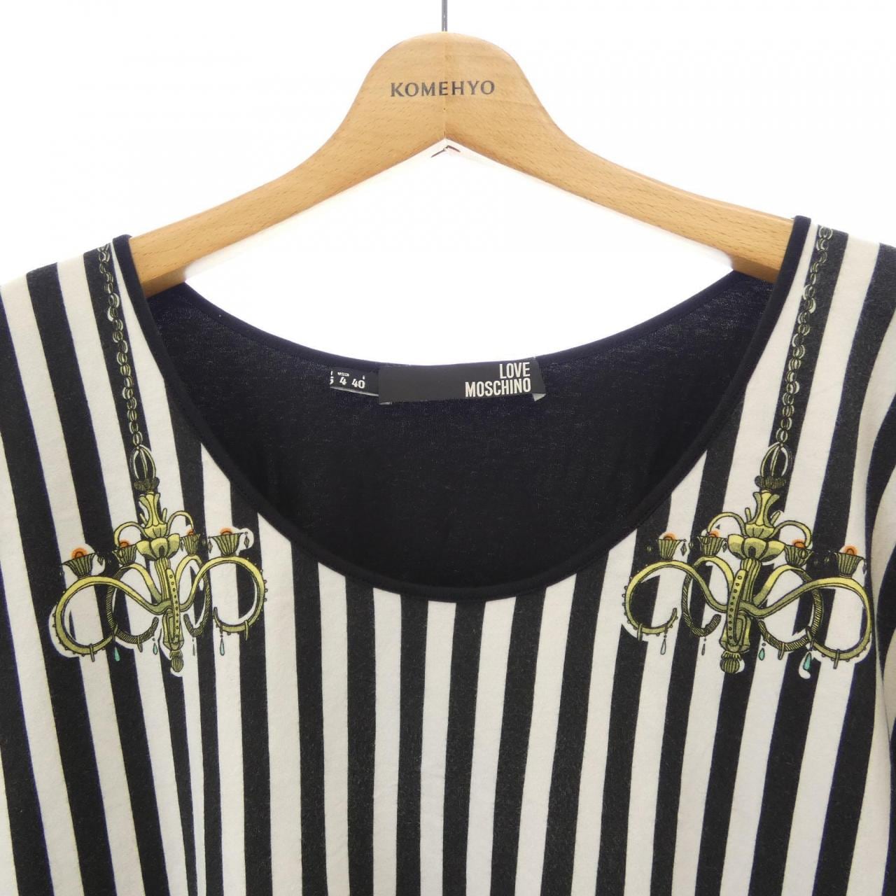 ラブモスキーノ LOVE MOSCHINO Tシャツ