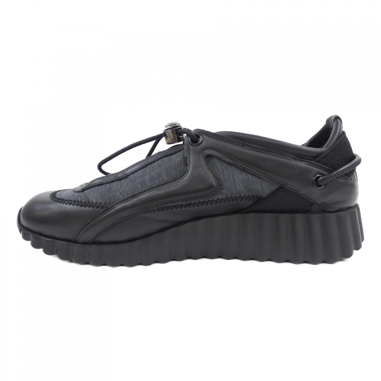 サルヴァトーレフェラガモ SALVATORE FERRAGAMO スニーカー