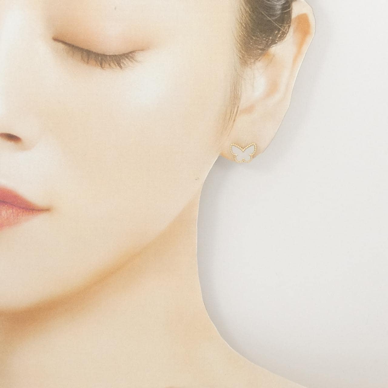 ヴァンクリーフ&アーペル スウィートアルハンブラ パピヨン ピアス