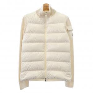 モンクレール MONCLER ダウンジャケット