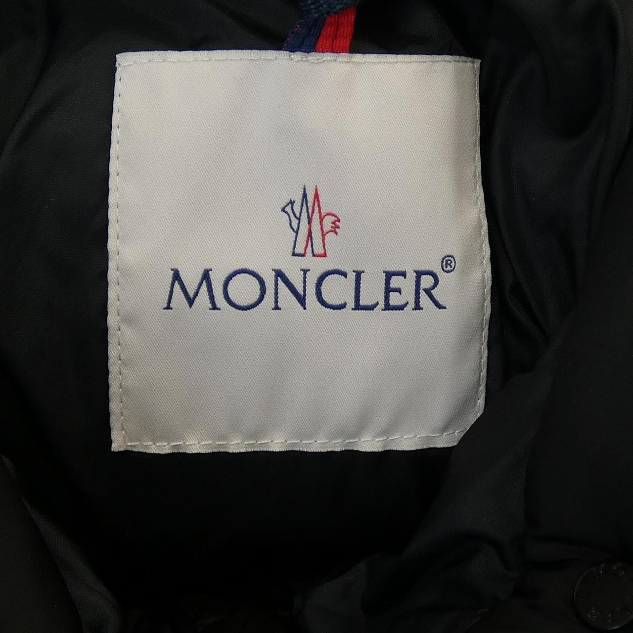 モンクレール MONCLER BETULA ダウンジャケット