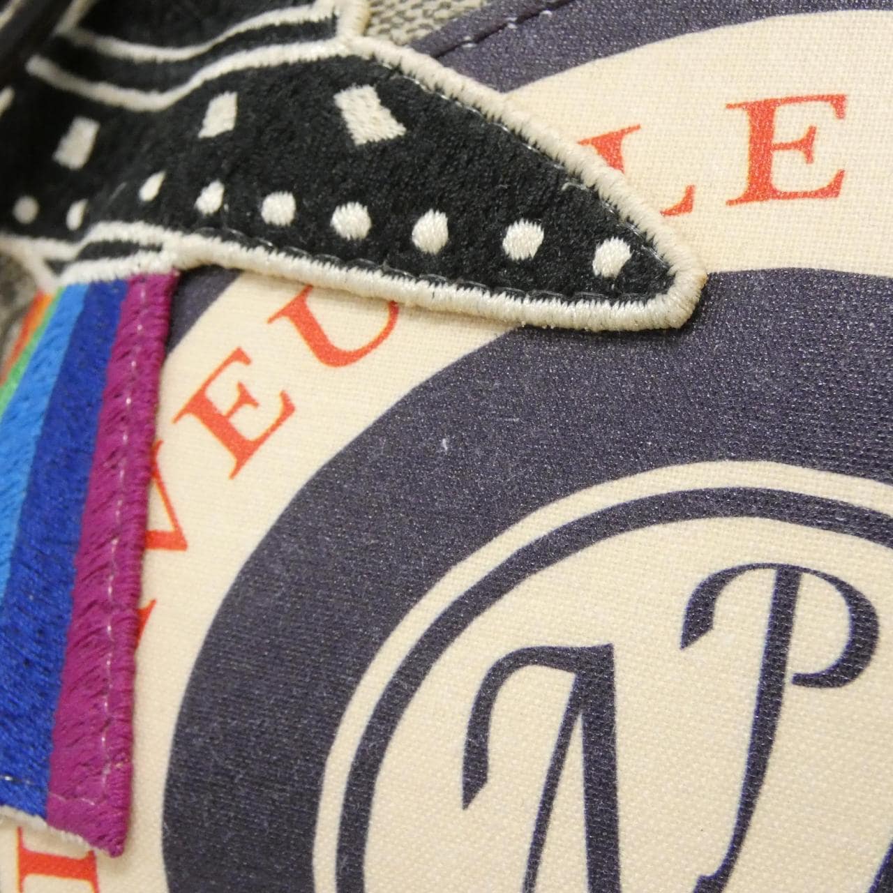 グッチ GUCCI CORRIER 529711 K9GLT ウエストバッグ