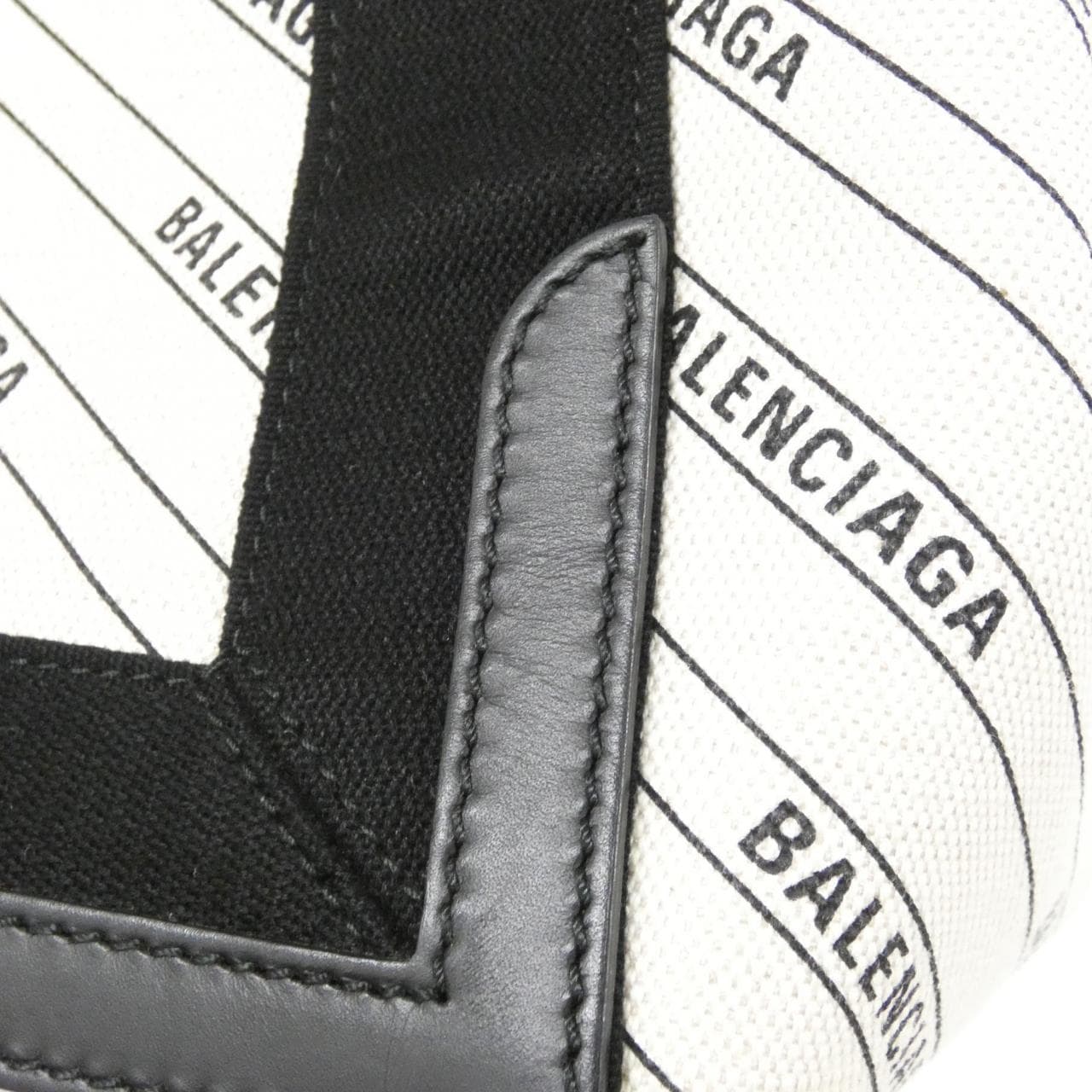 バレンシアガ ネイビー カバス 339933 KMZAN バッグ