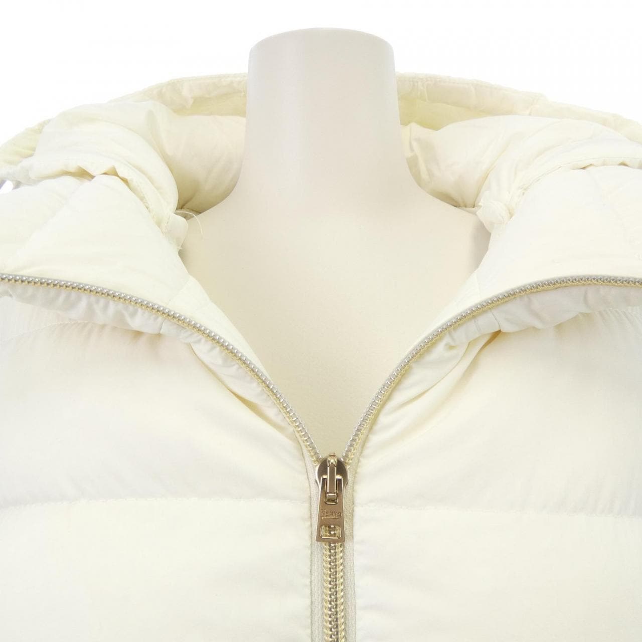 ヘルノ Herno CA0246D ダウンコート