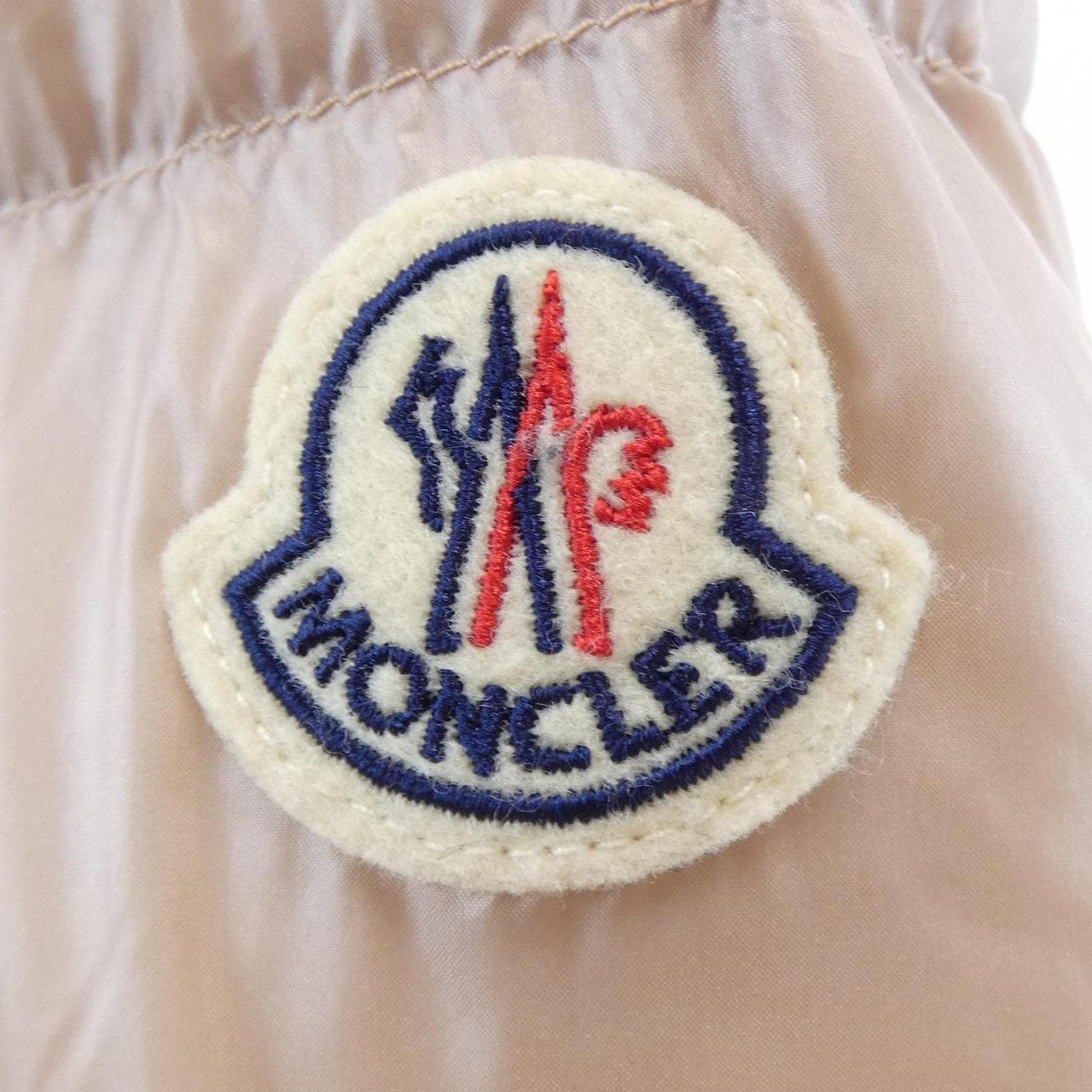 モンクレール MONCLER SERITTE ダウンジャケット