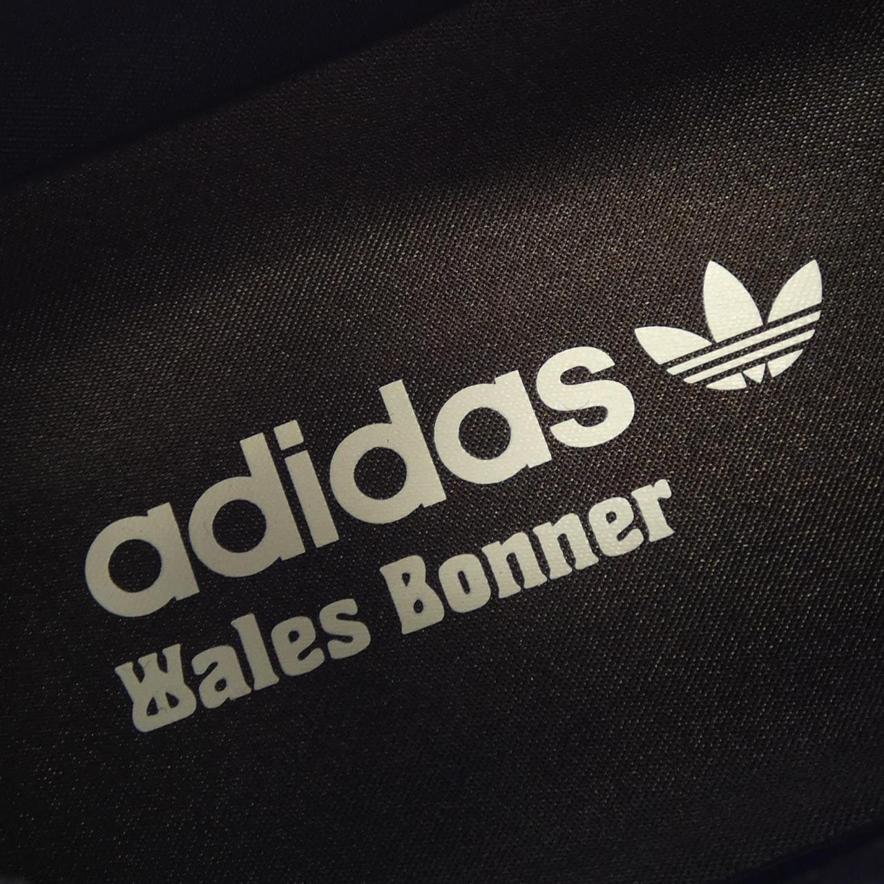 アディダス ADIDAS Wales Bonner KH8798 スニーカー