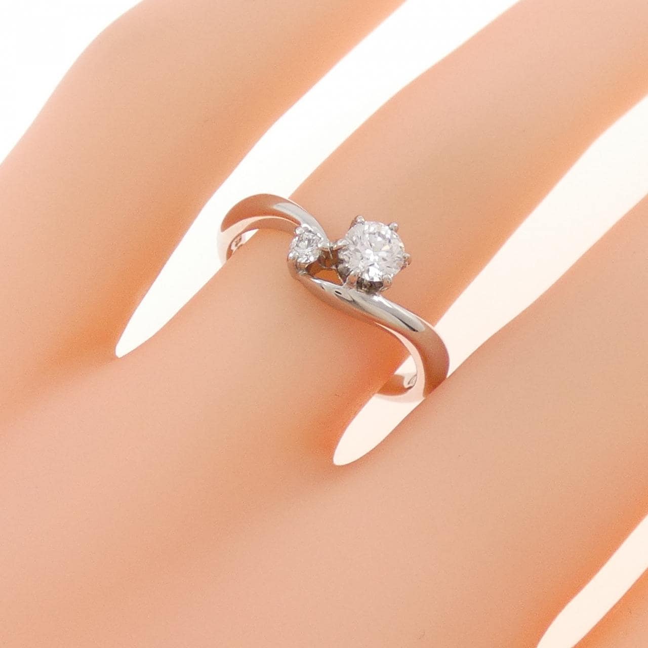 PT900 ダイヤモンド リング 0.272CT E VS2 VG