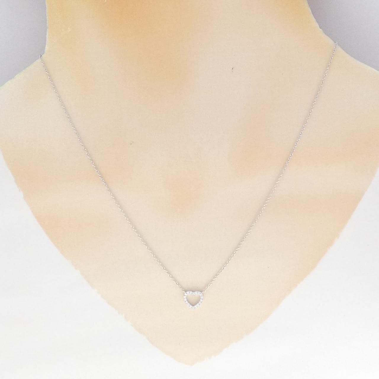 ティファニー メトロ ハート ミニ ネックレス