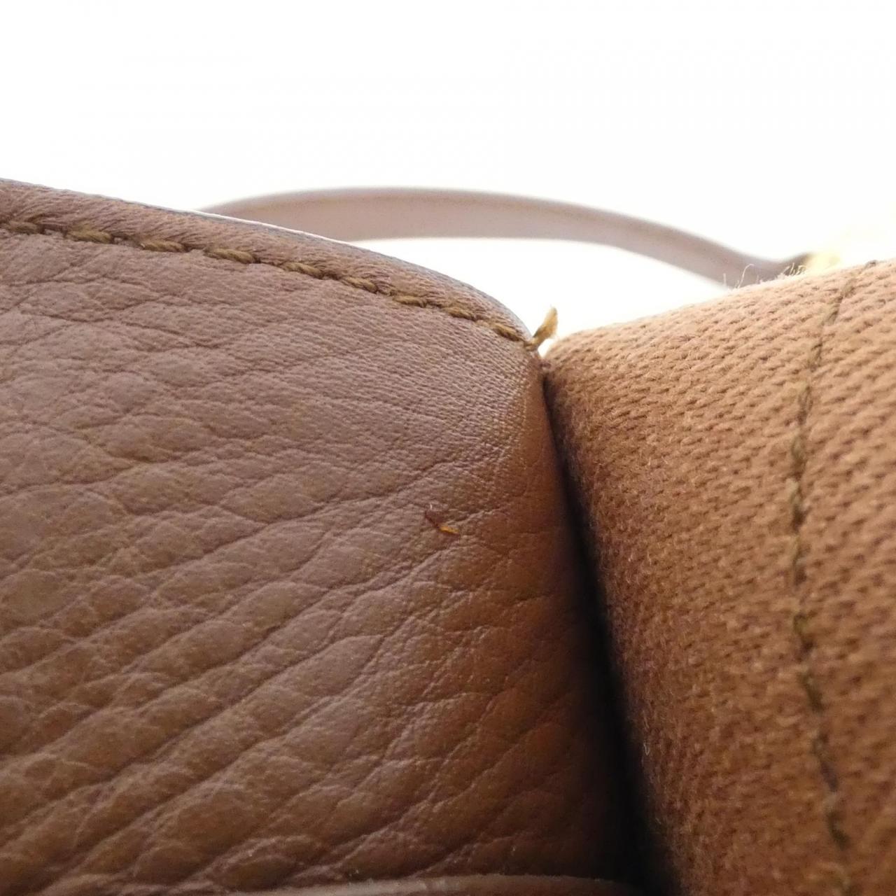 イヴサンローラン MUSE TWO 283761 BEF2G バッグ