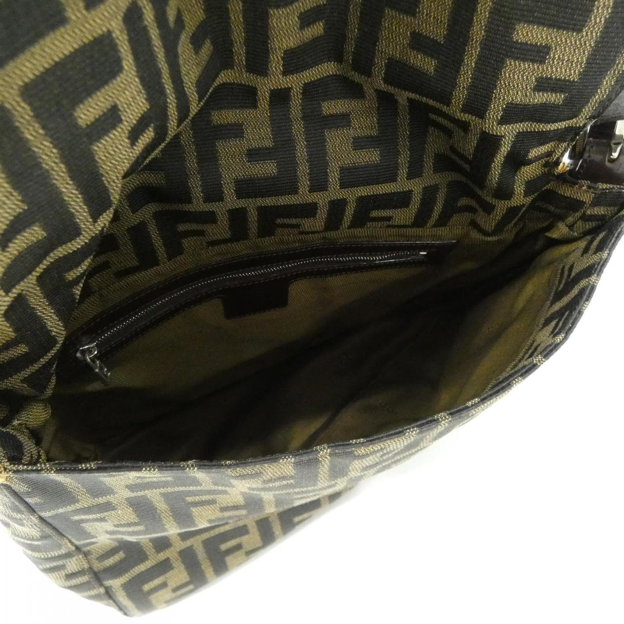 【ヴィンテージ】フェンディ マンマ バゲット 26325 ショルダーバッグ