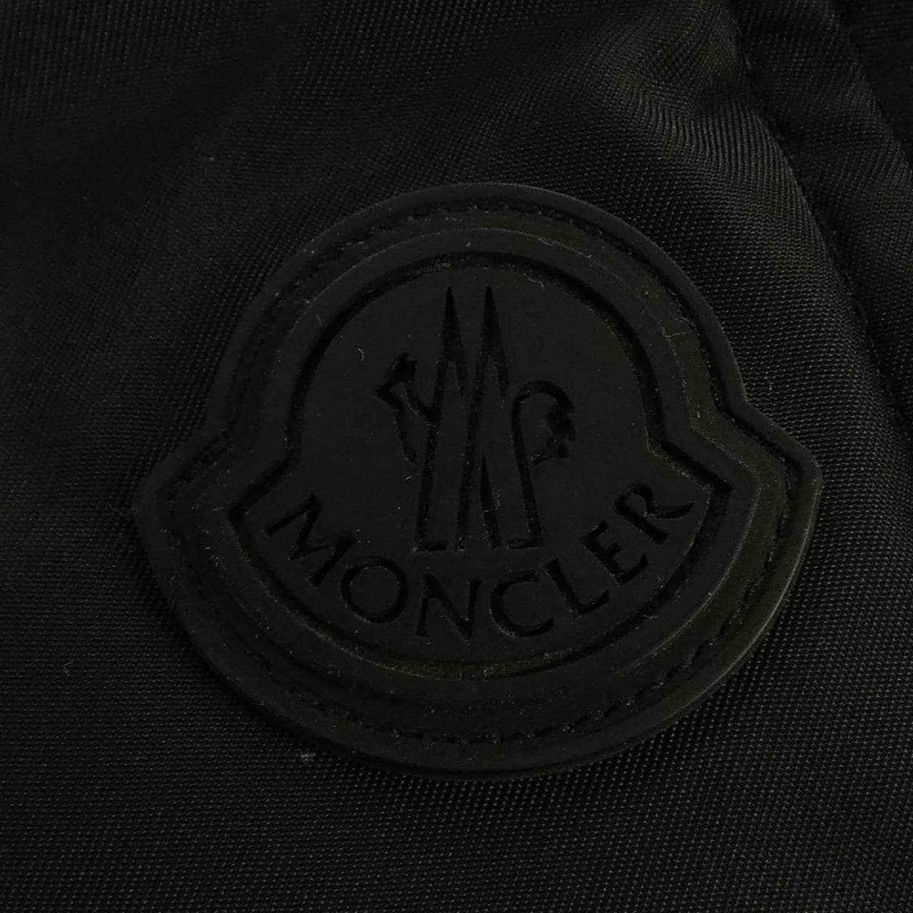 モンクレール MONCLER HOMOGYNE ダウンジャケット