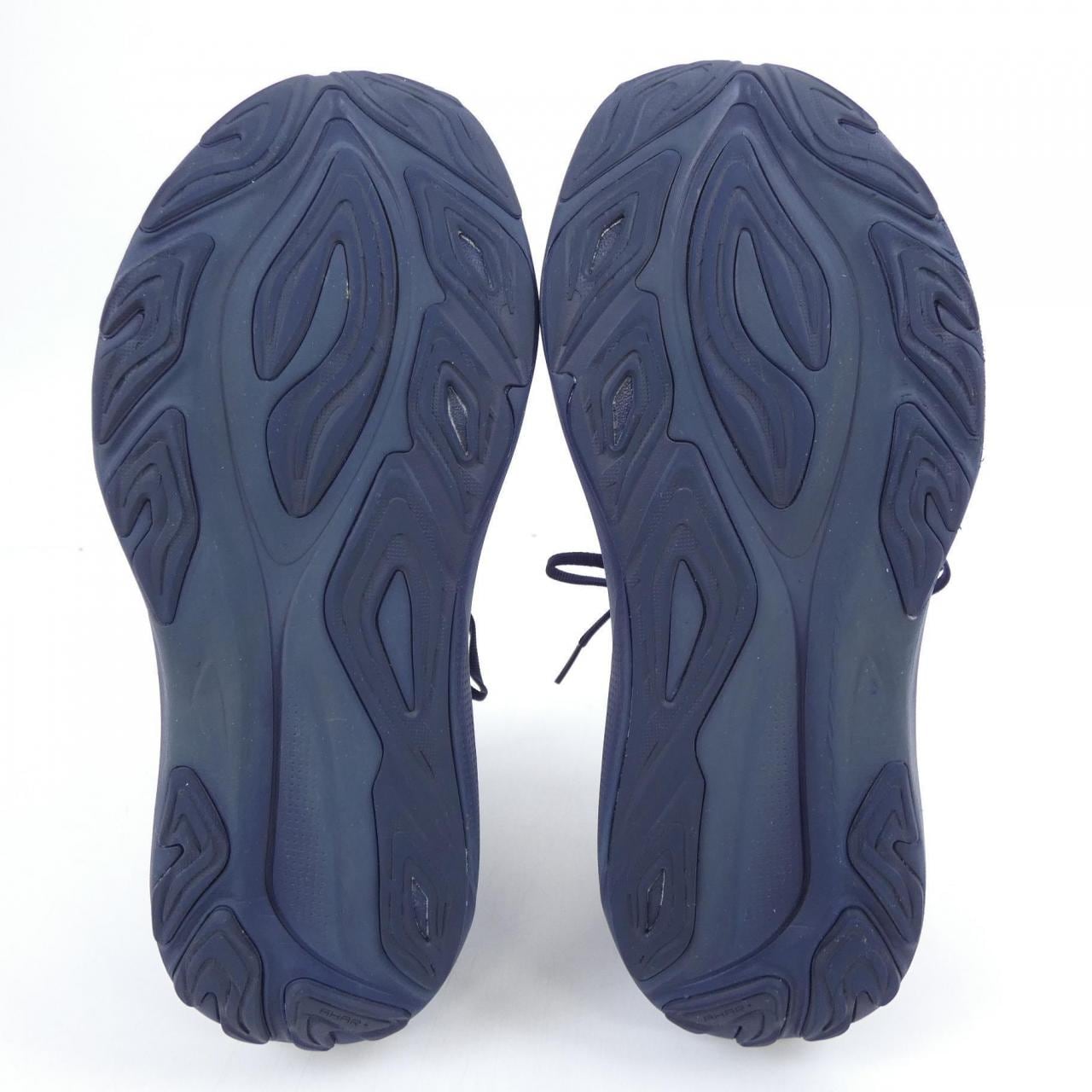 アシックス ASICS 1011C056 スニーカー