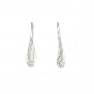 タサキ ダイヤモンド ピアス 0.04CT