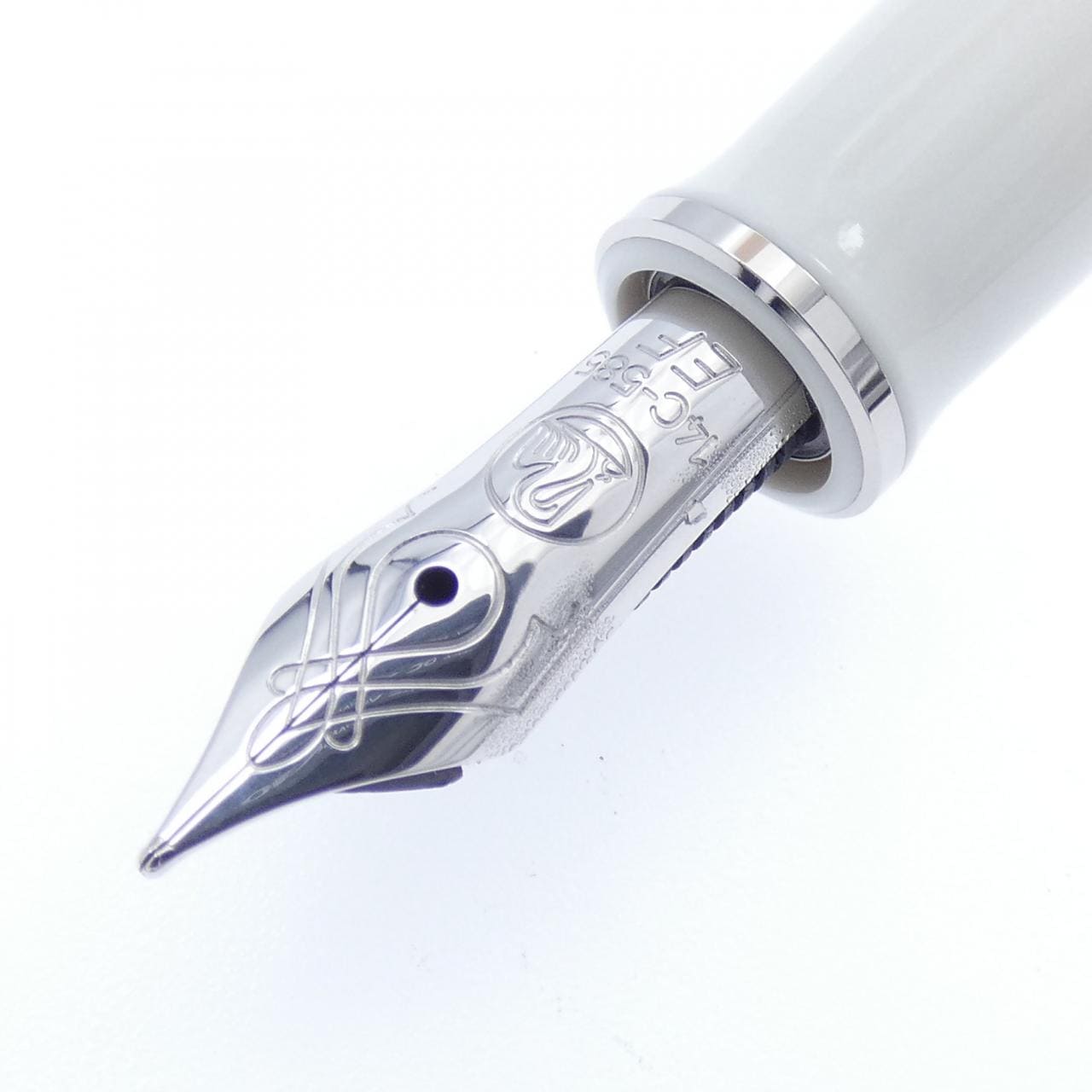 ペリカン スーベレーンM405シルバーホワイト 万年筆