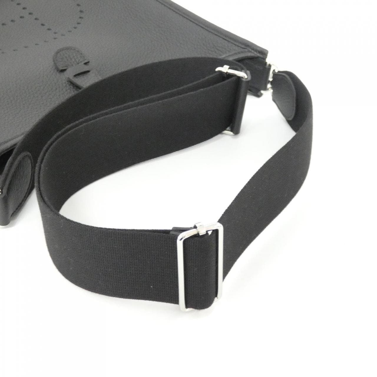 【未使用品】エルメス エヴリン3 PM 056277CK ショルダーバッグ