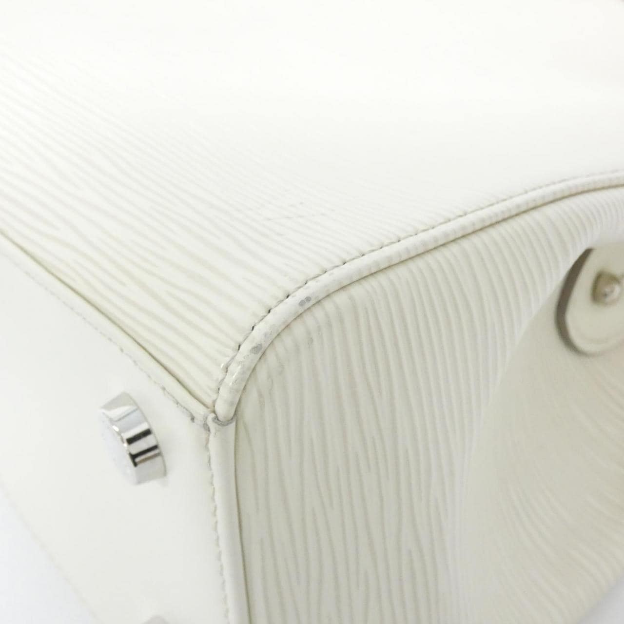 ルイヴィトン エピ ブレア MM M40330 バッグ