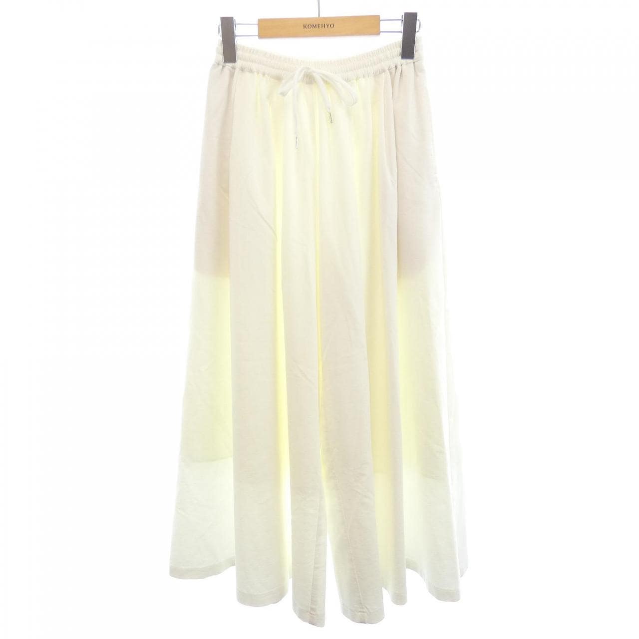 ルフィル LE PHIL パンツ