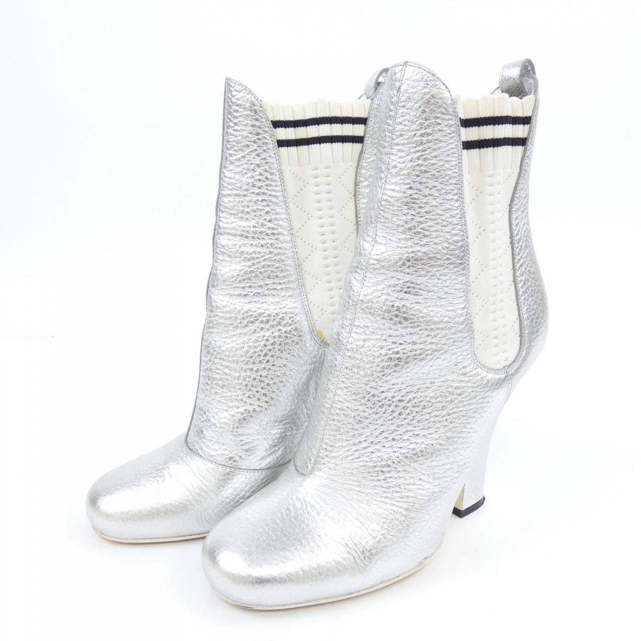 フェンディ FENDI ブーツ