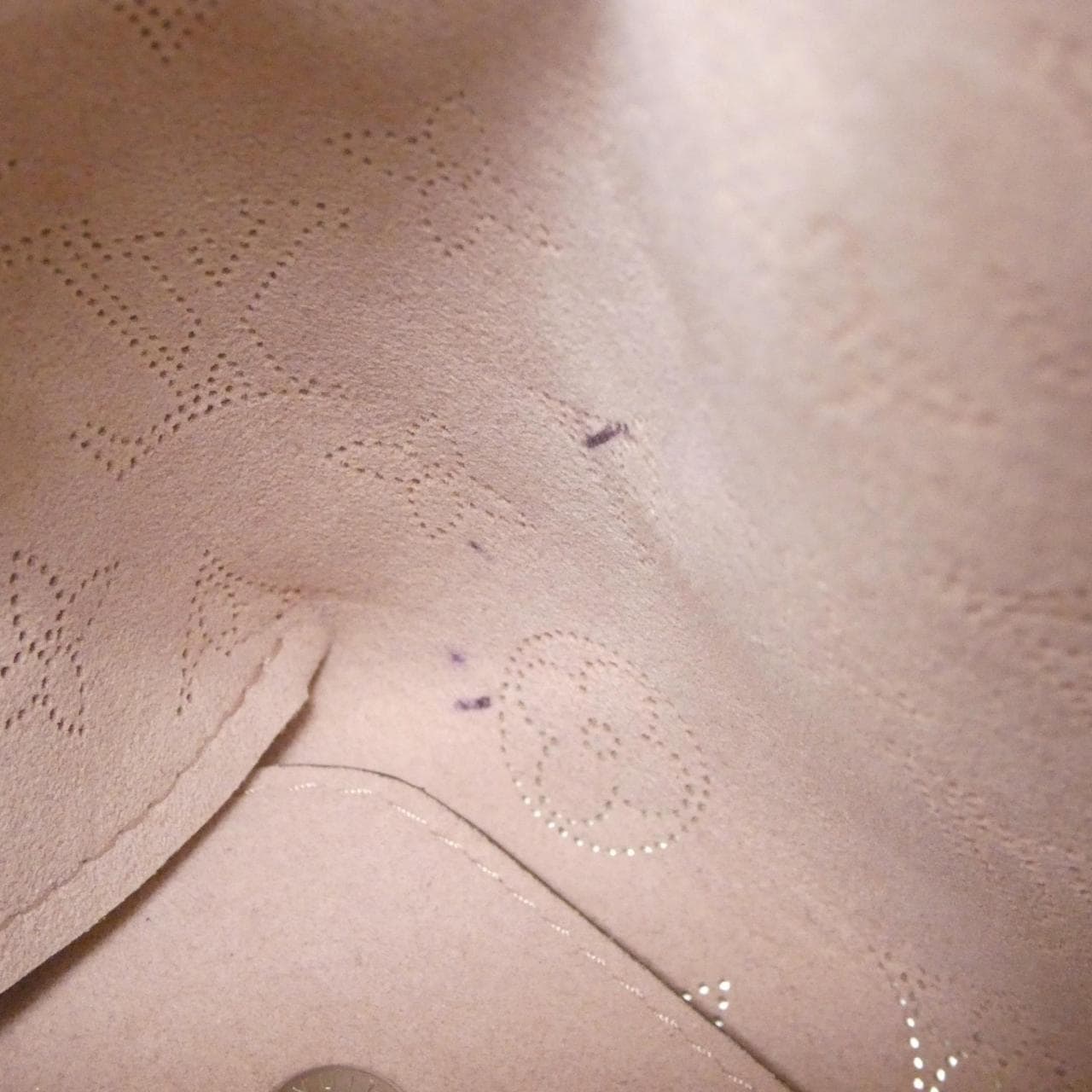 ルイヴィトン マヒナ ベラ M57536 ショルダーバッグ