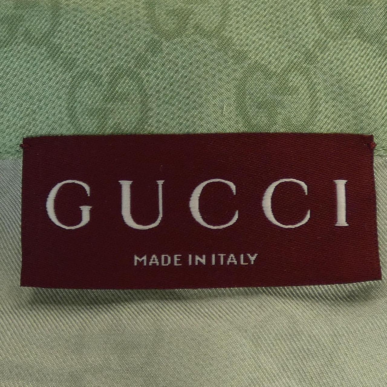 グッチ GUCCI 864048 ZAUTR S/Sシャツ