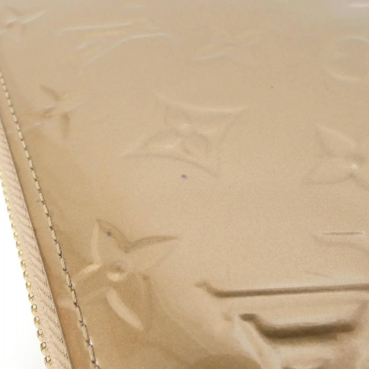 ルイヴィトン ヴェルニ ジッピー ウォレット M90603 財布