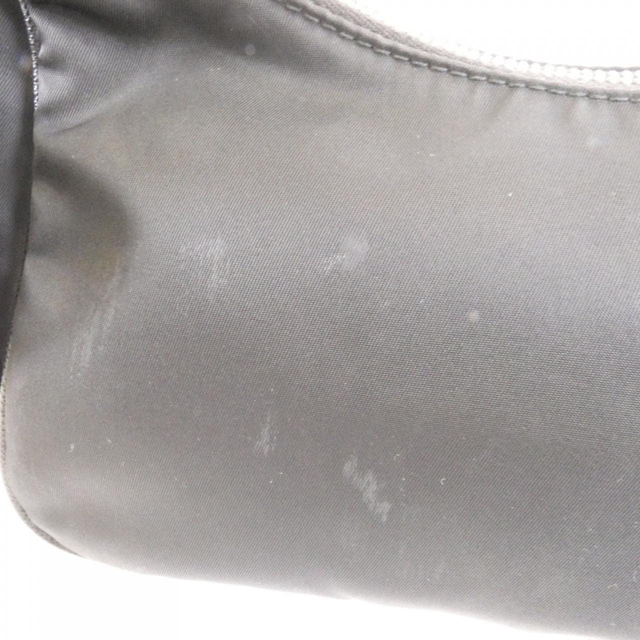 プラダ 1BH204 ショルダーバッグ