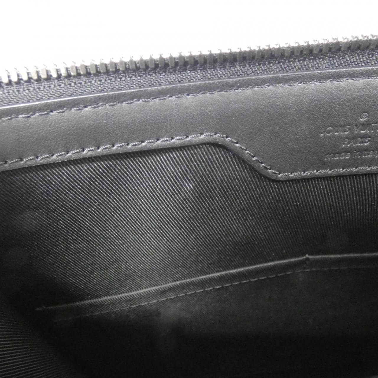 LOUIS VUITTON Monogram Eclipse Sac Plat Cross M46098 Bag