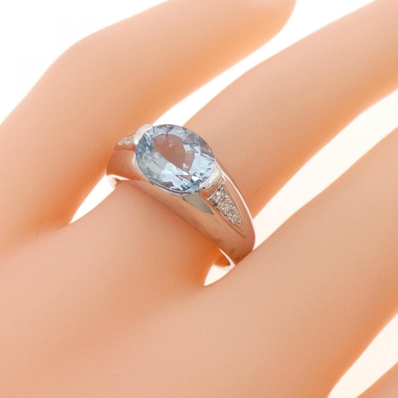 K18WG アクアマリン リング 1.85CT